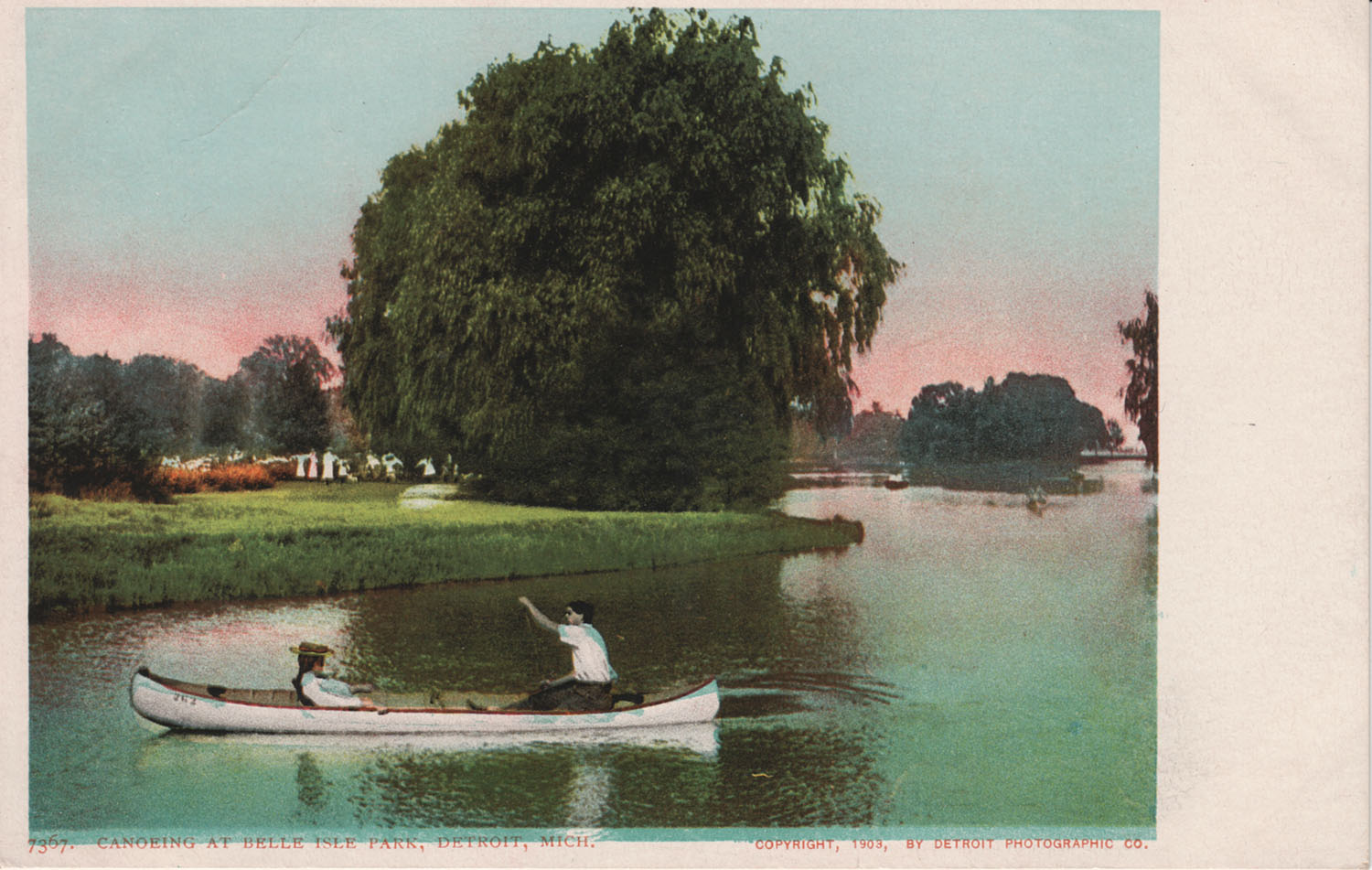 Canoeing at Belle Isle Park Wooden Canoe Museum